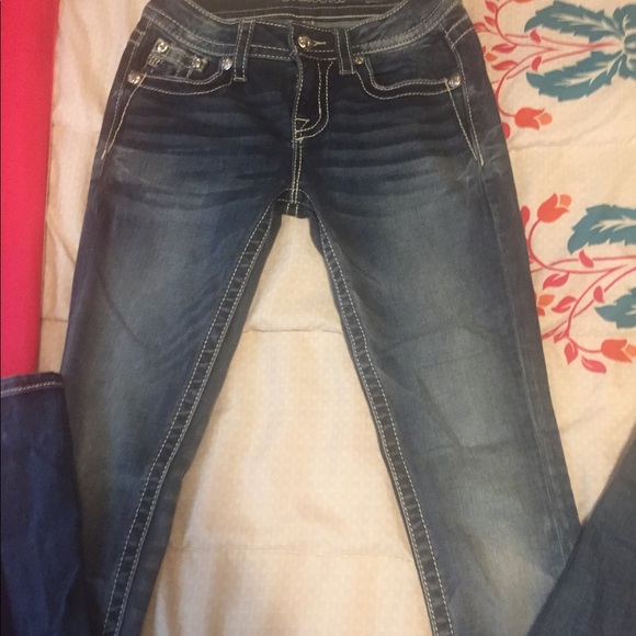 Trade❓Miss Me jeans - Picture 3 of 3